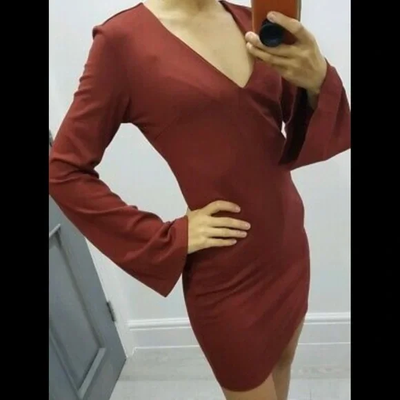 Forever 21 | Dresses | Forever 2 Short Le Rust V Neck Bell Sleeve Dress |  Poshmark